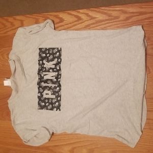 Pink VS XS gray t-shirt